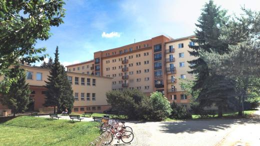Univerzita Palackého musela kvůli koronaviru zavřít jednu z olomouckých kolejí (ilustrační foto)