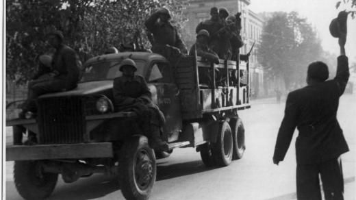 9.5. Rudá armáda v Hradci Králové