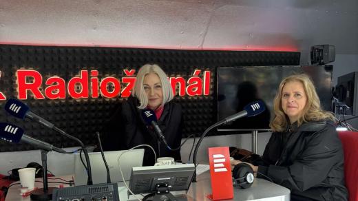 Spisovatelka a publicistka Zuzana Maléřová spolu s moderátorkou Patricií Strouhalovou