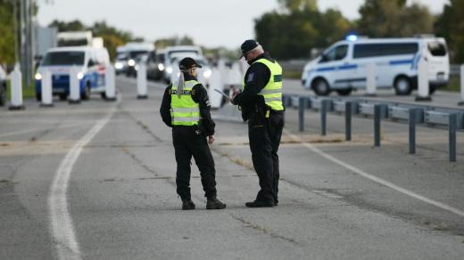 Policie bude kontrolovat 27 bývalých hraničních přechodů se Slovenskem i zelenou státní hranici minimálně deset dnů