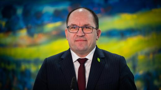 Ministr zemědělství Marek Výborný (KDU-ČSL) na tiskové konferenci ke stavbě přehrady Nové Heřminovy