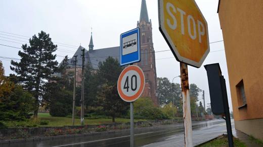 Hasičskou zbrojnici najdete na dohled chrámu sv. Mikuláše