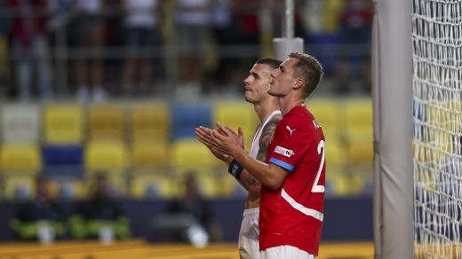 Josef Koželuh a v pozadí Václav Sejk