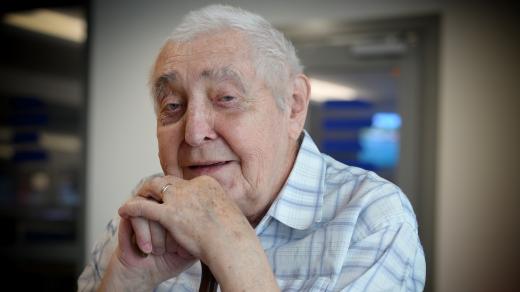 Nestor české psychiatrie Radkin Honzák z Institutu klinické a experimentální medicíny (IKEM)