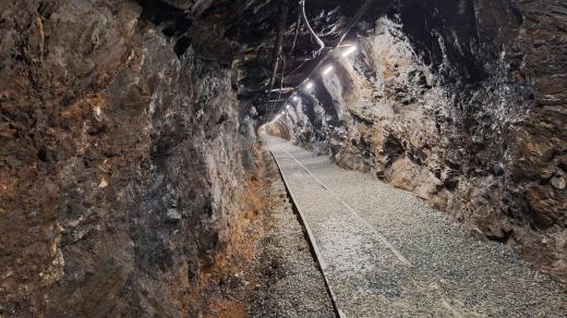 Stará důlní štola je součástí speleoterapie