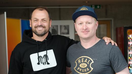 Fotbalista Marek Matějovský a moderátor Ladislav Hampl