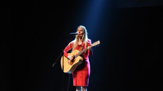 Eva Blondýna Suková