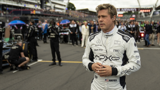 Brad Pitt ve snímku F1