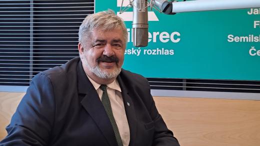 Michael Canov, senátor za SLK, starosta Chrastavy a bývalý učitel