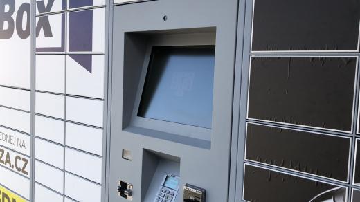 Přepravní firmy a e-shopy v Česku letos zřídí stovky nových samoobslužných boxů na výdej zásilek