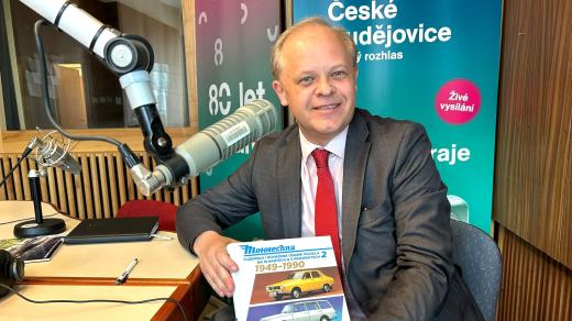 Sběratel automobilových plakátů a publicista Martin Kupec