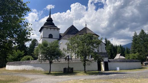 V Pribylině se památkářům podařilo postavit i původní kostel Panny Marie z obce Liptovská Mara
