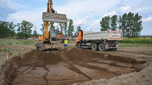 Zahájení přípravných prací a záchranného archeologického výzkumu na stavbě obchvatu Břeclavi