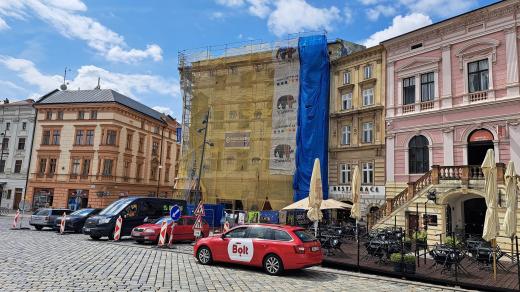 Hauenschieldův palac prochází rekonstrukcí