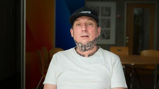 Herec Robert Mikluš