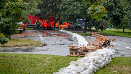 Pytle s pískem u řeky Malše v Českých Budějovicích