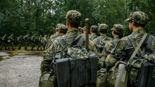 Dobrovolné vojenské cvičení pro středoškoláky v Přáslavicích