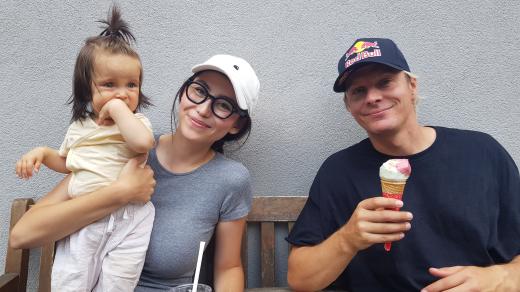Emiko, Naomi Adachi a Maxim Habanec