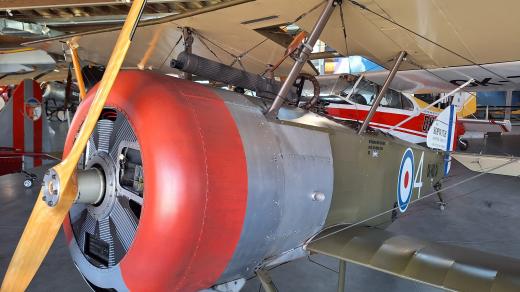 Stavba repliky stíhačky Sopwith Pup z roku 1916 v Leteckém muzeu Metoděje Vlacha