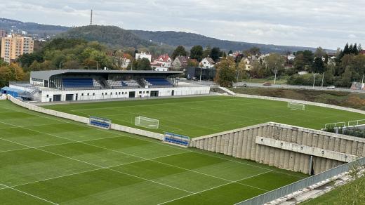 Fotbalový stadion Bazaly