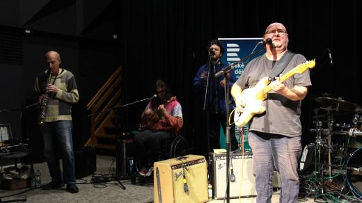 Kapela Buty ve studiovém sále Českého rozhlasu České Budějovice