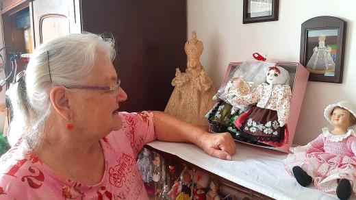 Ludmila Dominová a její unikátní  výšivky z rybích šupin