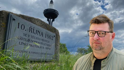 Temné letopisy moravské: Hrdinové u spadlého letadla