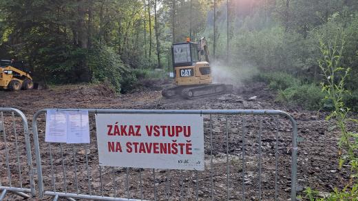 Stavba nového mostu u obce Paseka