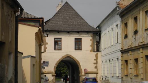 Jediná zachovaná brána do města - Medelská