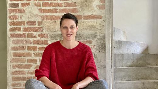 Architektka Bára Srpková oživuje Radostický mlýn a navrhla si tu rodinné bydlení