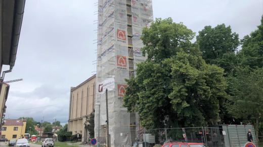 Kostel svatého Vojtěcha v Českých Budějovicích se opravuje