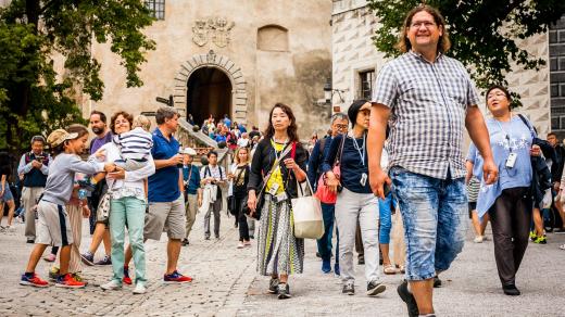 Zámek Český Krumlov, turisté, památky, návštěvnost, letní sezóna