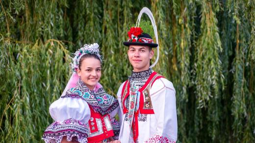 Krojovaný pár ze Svatobořic-Mistřína