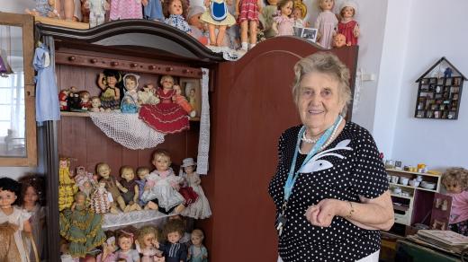 Muzeum panenek v Bobrové na Žďársku založila Marie Roháčková
