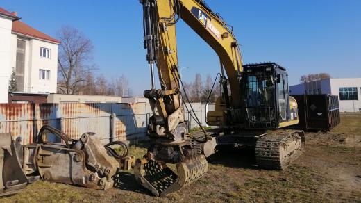 Demolice staré tělocvičny na stadionu Míru v Táboře. Na jejím místě vyroste nová moderní všesportovní hala