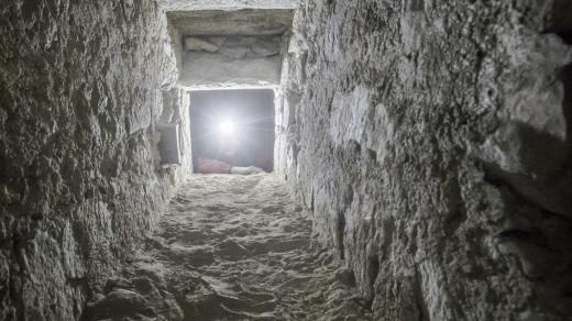 Areál kláštera v Milevsku Areál kláštera v Milevsku zkoumají archeologové, v kostele našli dosud utajenou chodbu