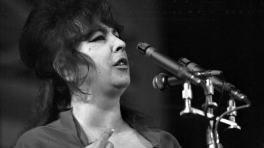 Eva Olmerová
