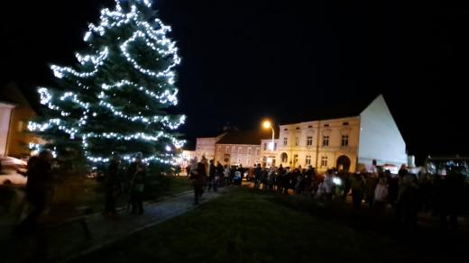 Adventní trhy ve Volyni