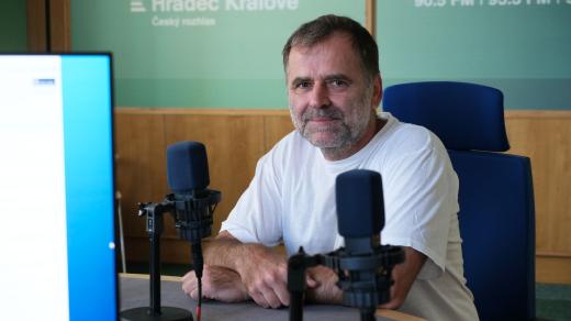 Marek Bělohlávek ve studiu Českého rozhlasu Hradec Králové