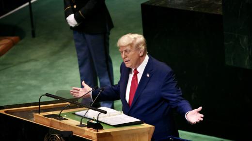 Americký prezident Donald Trump na jednání Valného shromáždění OSN v New Yorku (23. září 2025)