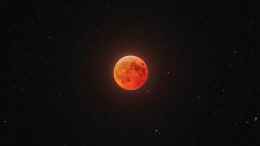 Úplné zatmění Měsíce