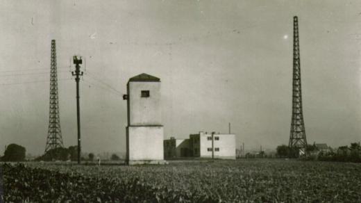 Krajská stanice Radiojournalu v Moravské Ostravě využívala vysílač ve Svinově