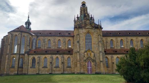 Klášterní kostel ohromí svou monumentálností