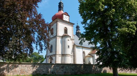 Kostel sv. Mikuláše v Horní Branné v Krkonoších