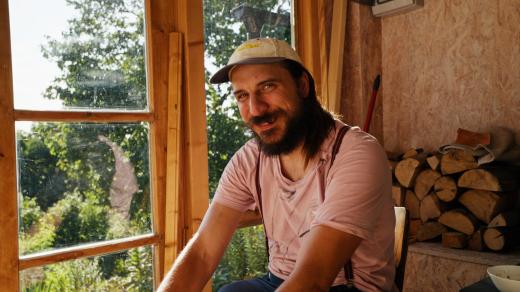 Epos 257 bydlí v zahradním domku