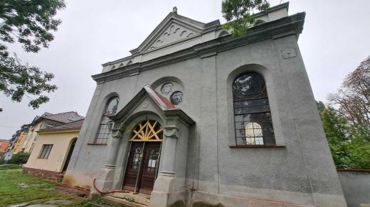 Poslední židovské památce v Uherském Brodě hrozila zkáza. Moc nescházelo, aby došlo k jejímu zřícení