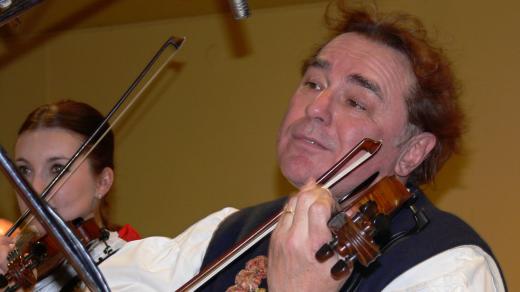 Umělecký vedoucí souboru Zdeněk Tofel