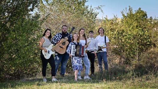 Kapela Kolibříkův úlet