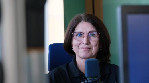Eva Vik ve studiu Českého rozhlasu Hradec Králové