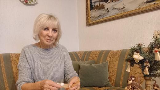 Figurky ze šustí, Františka Snopková